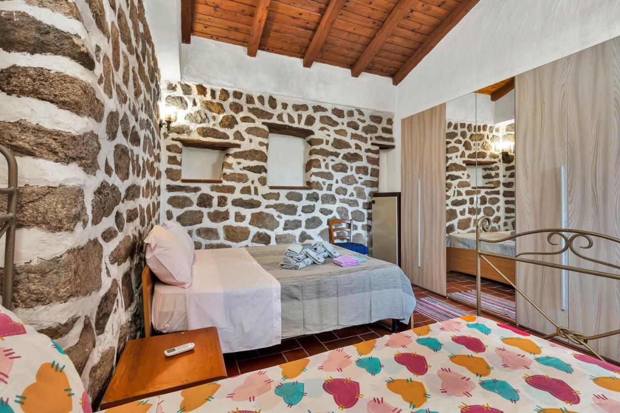 Casettina Loiri Porto San Paolo Екстериор снимка