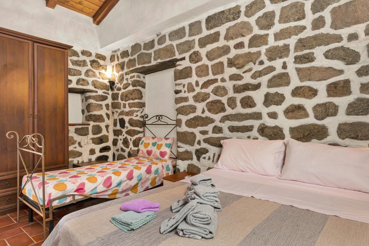 Casettina Loiri Porto San Paolo Екстериор снимка